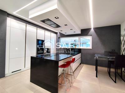 Maison - 160 m² - 6 pièces