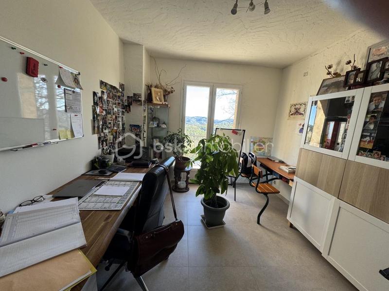 Maison - 129 m² - 5 pièces