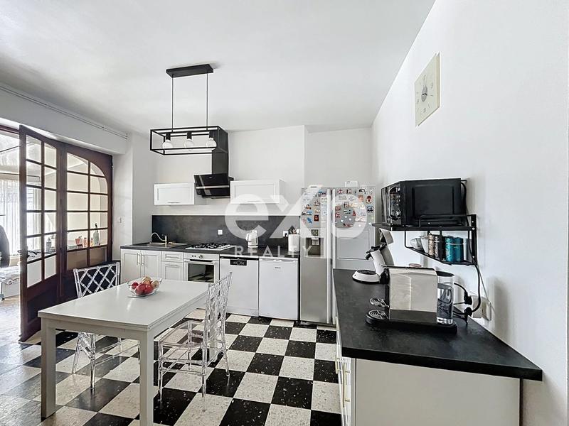 Maison - 105 m² - 6 pièces