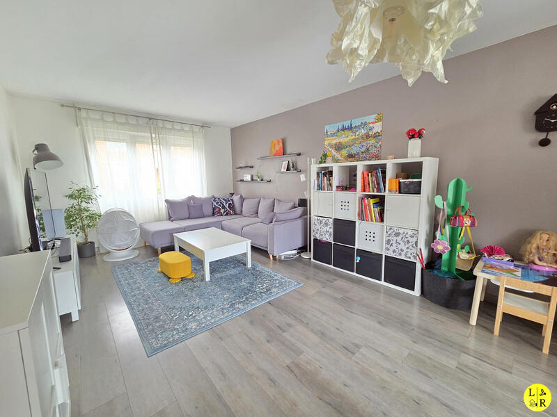 Maison - 104 m² - 5 pièces