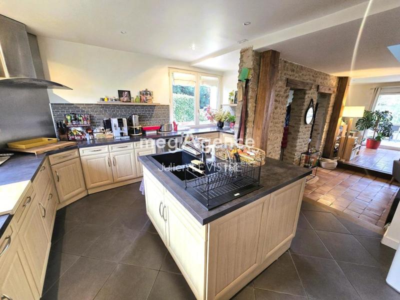 Maison - 176 m² - 6 pièces