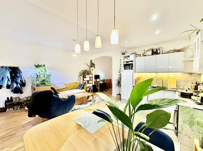 Appartement - 49 m² - 2 pièces