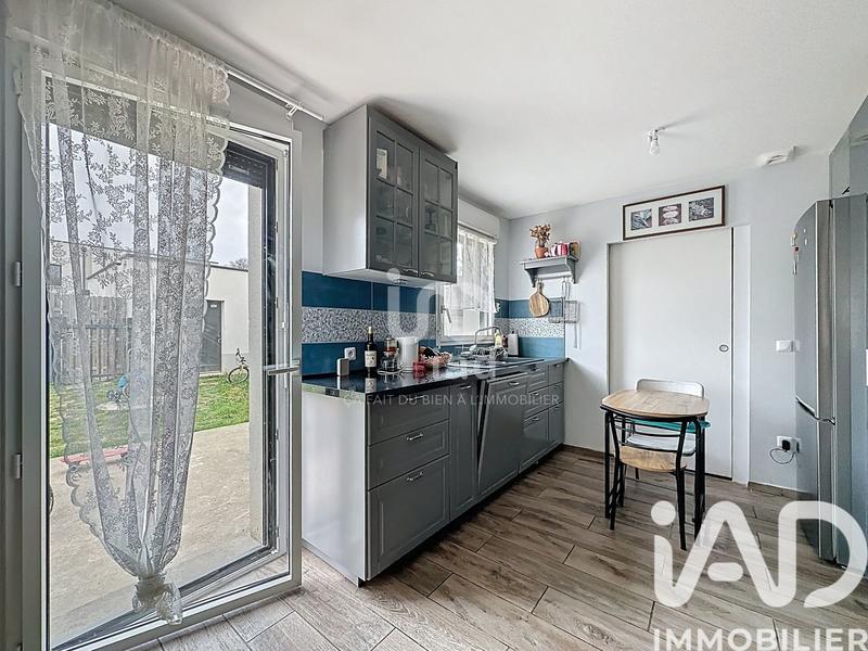 Maison - 98 m² - 5 pièces