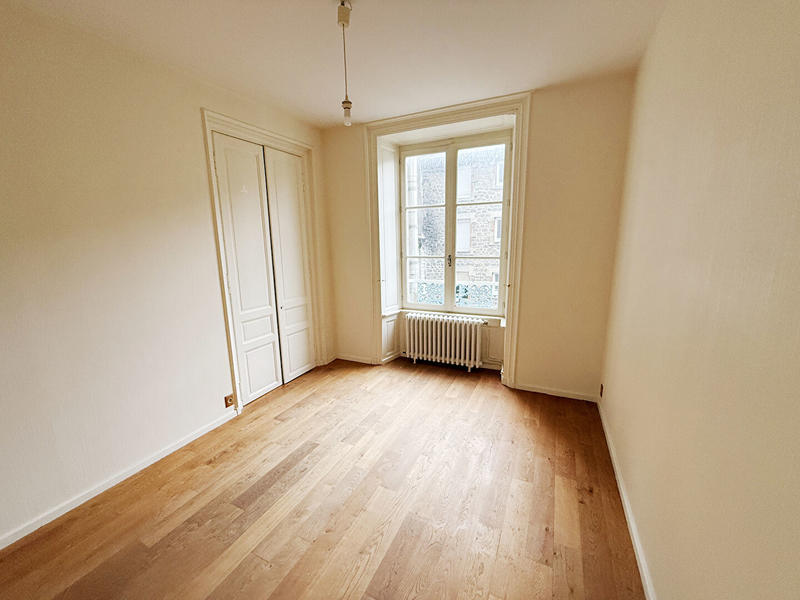 Appartement - 169 m² - 5 pièces