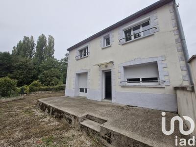 Maison - 92 m² - 4 pièces