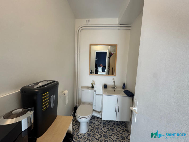 Local d'activités - 28 m² - 2 pièces