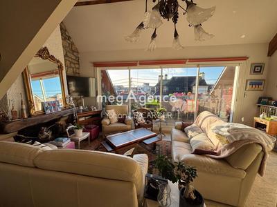 Appartement - 105 m² - 5 pièces