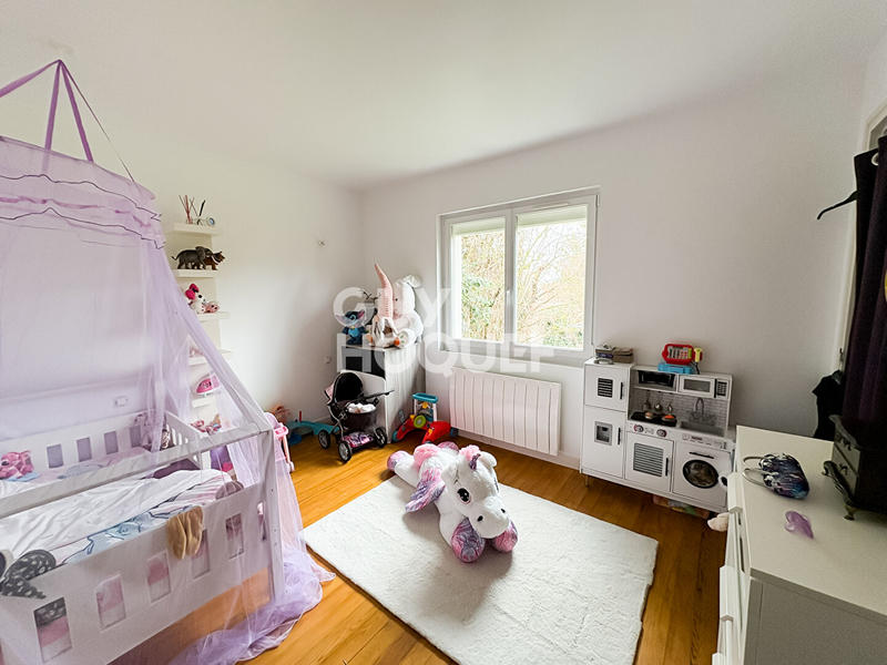 Maison - 140 m² - 7 pièces