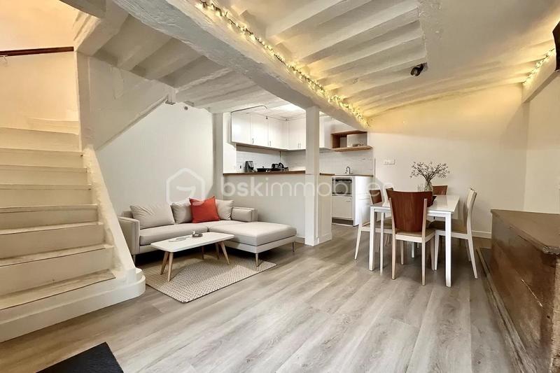 Maison en pierre - 65 m² - 3 pièces