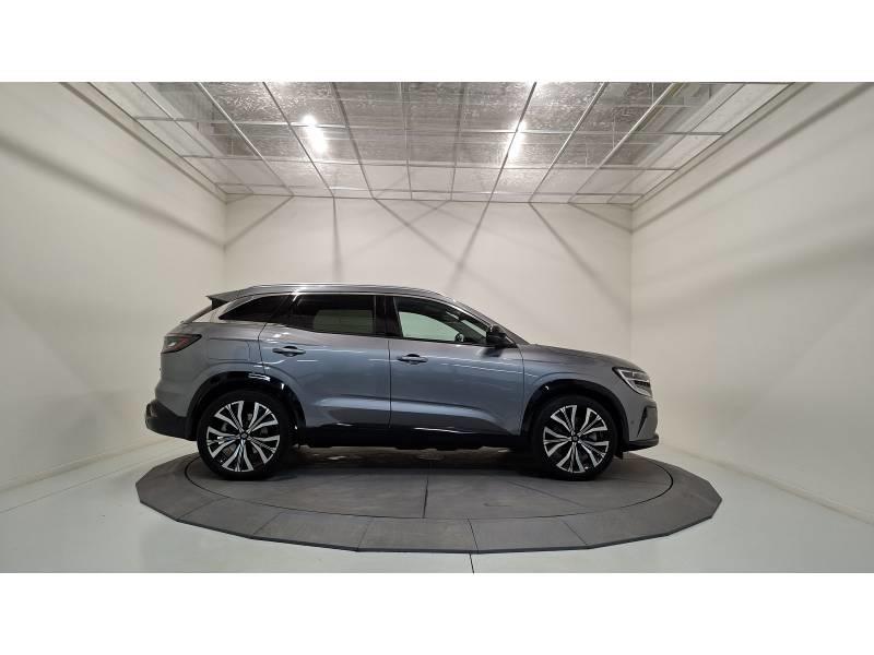 Renault Austral E-Tech hybrid 200 Iconic