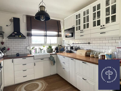 Appartement - 94 m² - 3 pièces