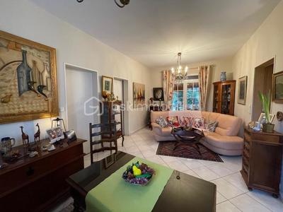 Maison - 94 m² - 4 pièces