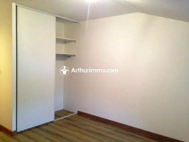 Appartement - 82 m² - 3 pièces
