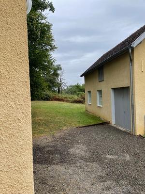 Maison - 93 m² - 4 pièces