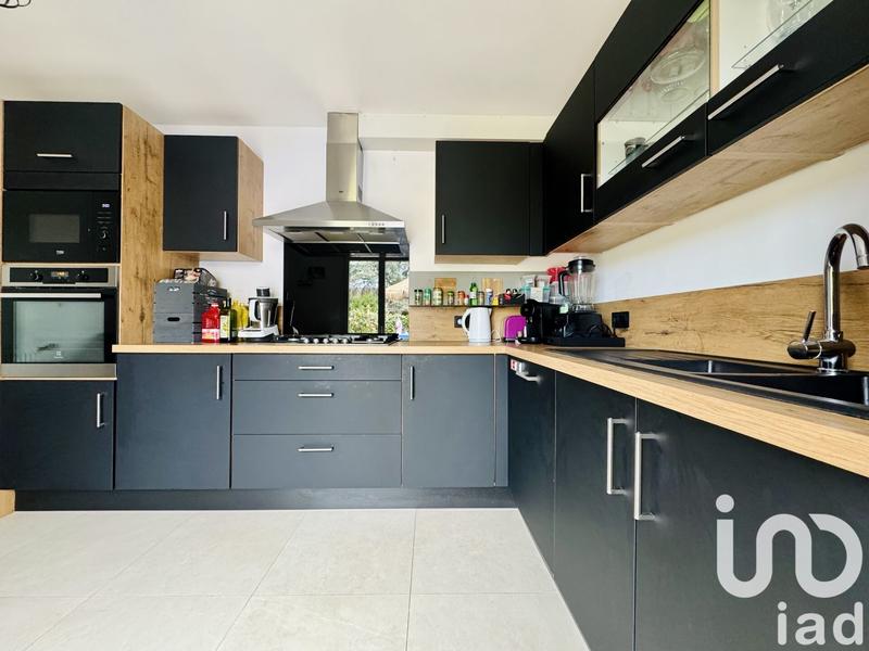 Maison - 140 m² - 7 pièces