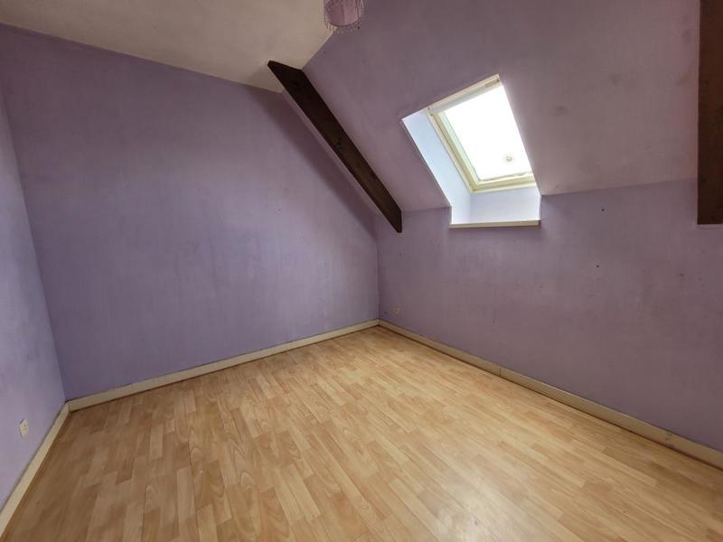 Maison - 222 m² - 12 pièces