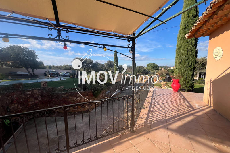 Villa - 185 m² - 8 pièces