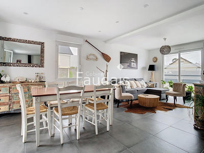 Maison - 103 m² - 5 pièces