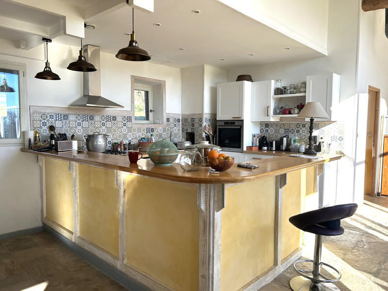 Maison - 186 m² - 5 pièces