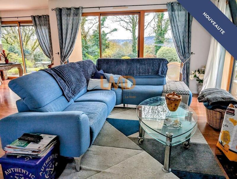 Maison d'architecte - 198 m² - 9 pièces