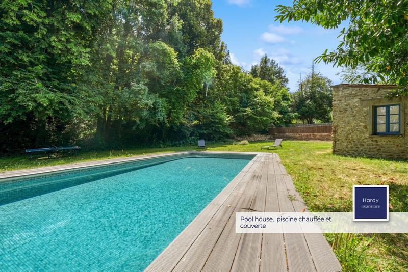 Maison ancienne - 221 m² - 9 pièces