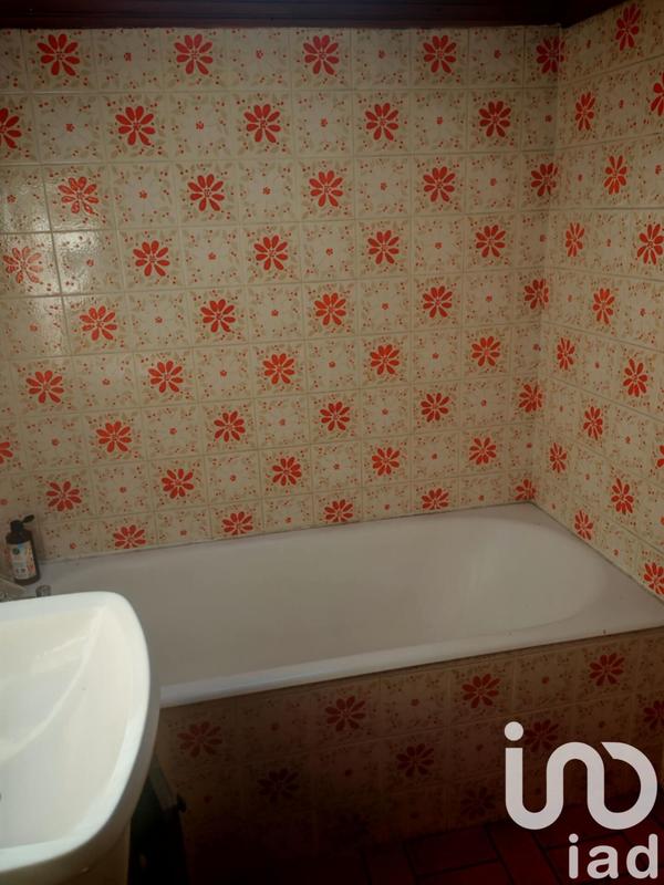 Maison - 186 m² - 9 pièces