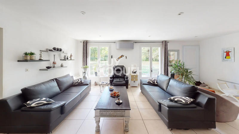 Maison - 147 m² - 5 pièces