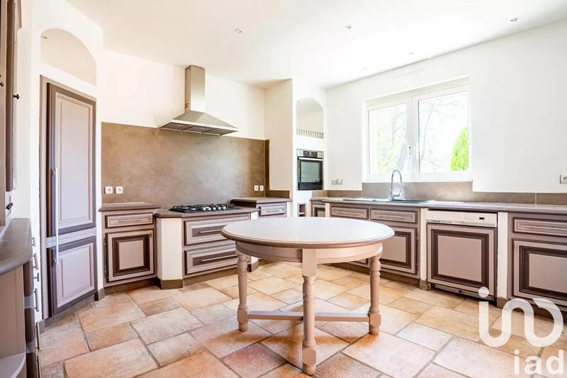 Maison de campagne - 240 m² - 5 pièces