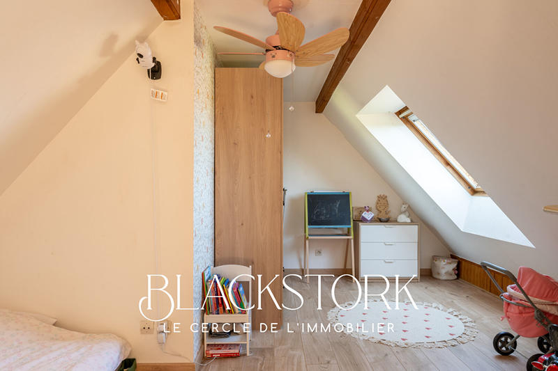 Appartement - 94 m² - 4 pièces