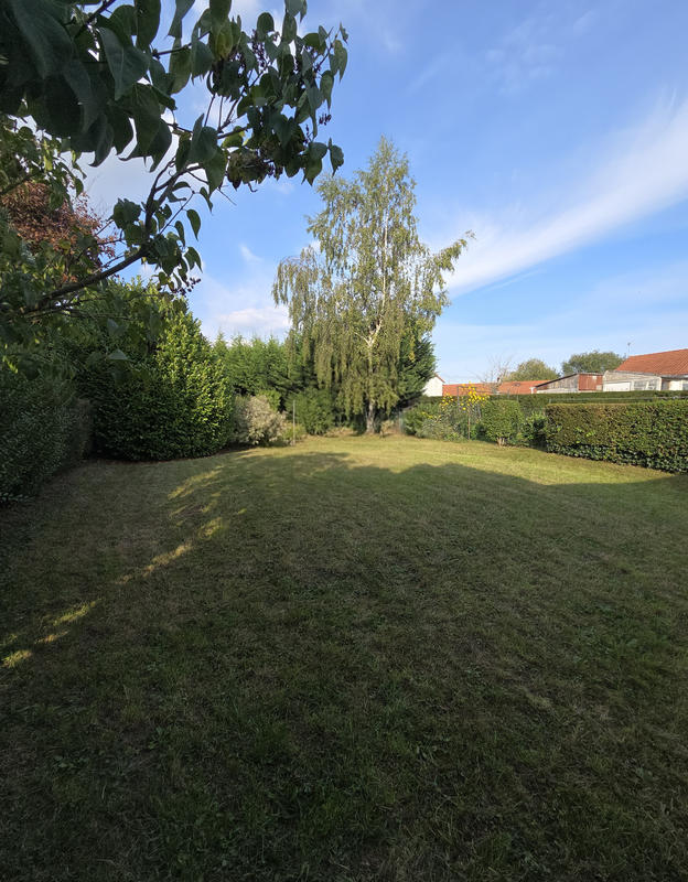 Maison - 85 m² - 5 pièces