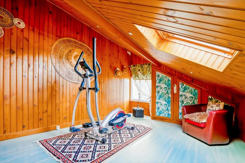 Maison en pierre - 131 m² - 6 pièces