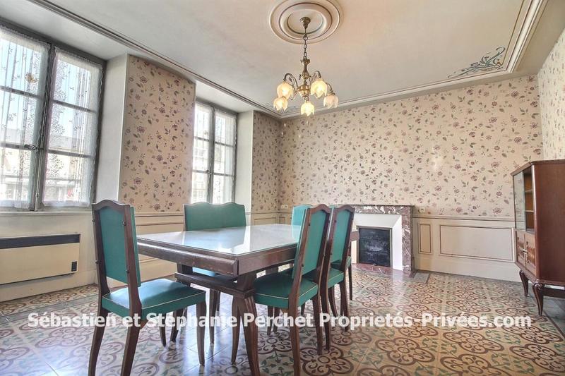 Maison - 142 m² - 6 pièces