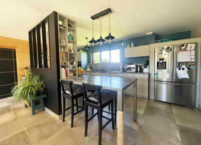 Maison - 165 m² - 7 pièces