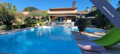 Maison - 140 m² - 5 pièces