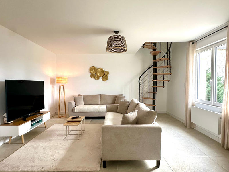 Maison - 156 m² - 6 pièces