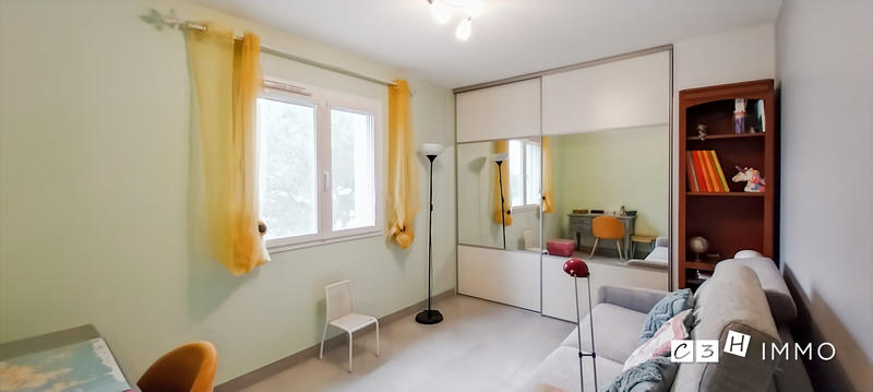 Maison - 165 m² - 5 pièces