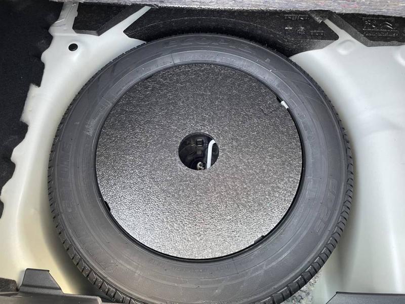 Peugeot 208 II PureTech 75 s&amp;amp;S Like