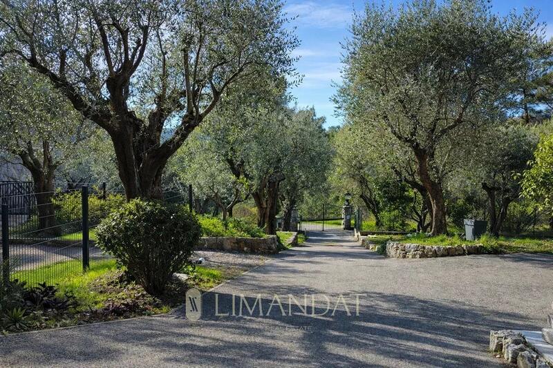 Villa - 183 m² - 7 pièces