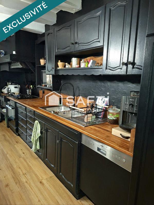 Maison - 200 m² - 5 pièces