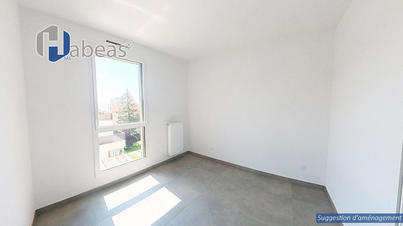 Appartement - 89 m² - 4 pièces