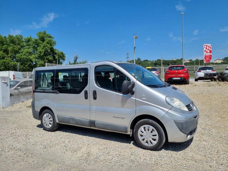 Renault Trafic II L1h1 Combi 9 Places 2.0 Dci 115 Clim