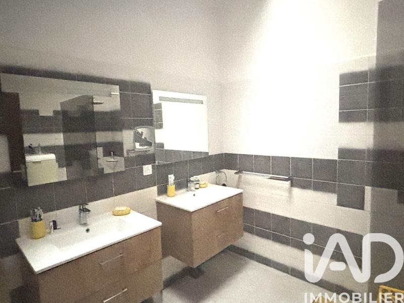 Maison - 175 m² - 5 pièces