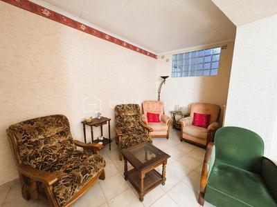 Maison de ville - 185 m² - 5 pièces