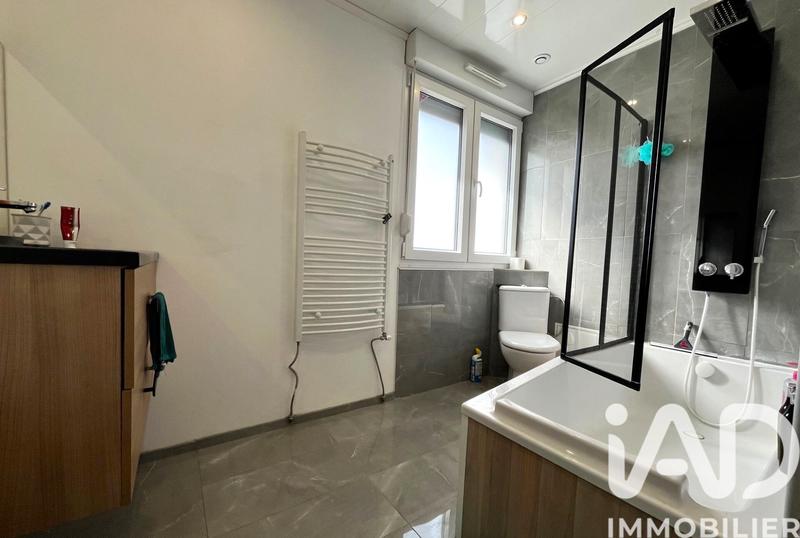Maison - 73 m² - 5 pièces