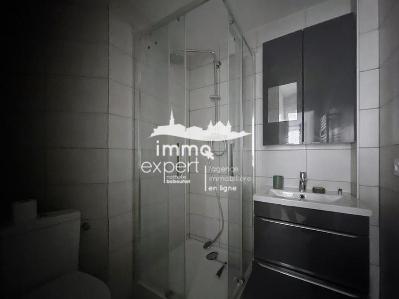 Studio - 14 m² - 1 pièce