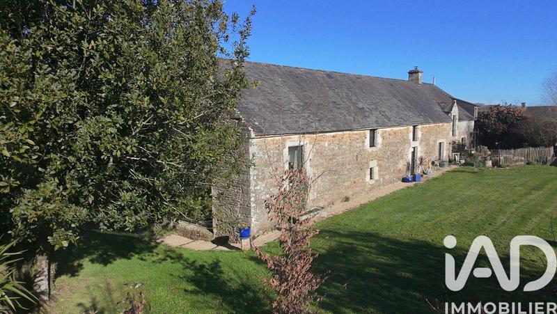 Maison - 367 m² - 11 pièces