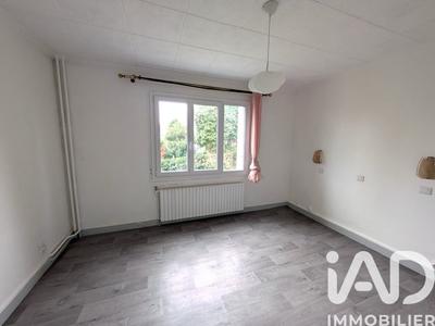 Appartement - 75 m² - 4 pièces