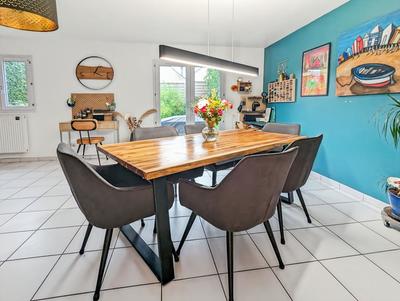 Maison - 104 m² - 6 pièces