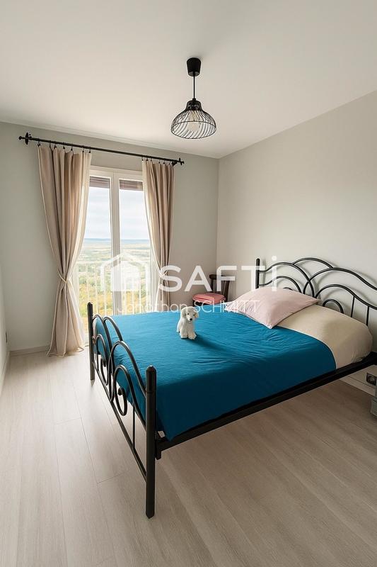 Maison - 130 m² - 7 pièces