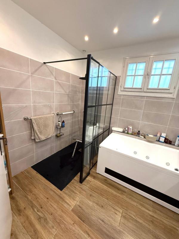 Maison - 190 m² - 6 pièces